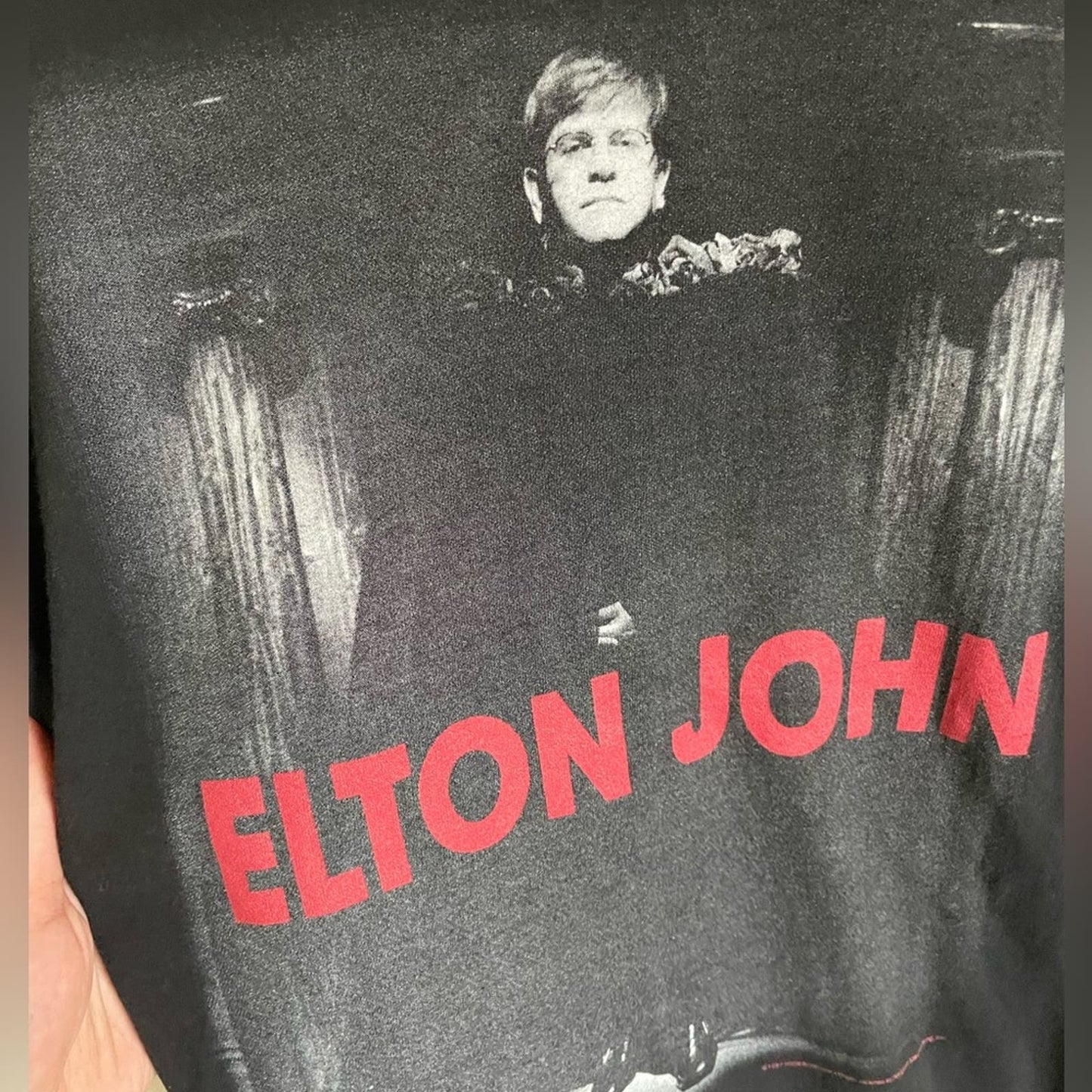 Elton John Vintage 1997 Tour Graphic Single Stitch T-shirt